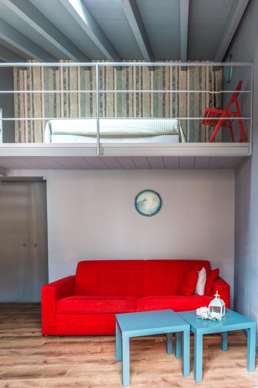 Antico Borgo B&B Con Spa - Adults Only Manerba del Garda Exterior foto