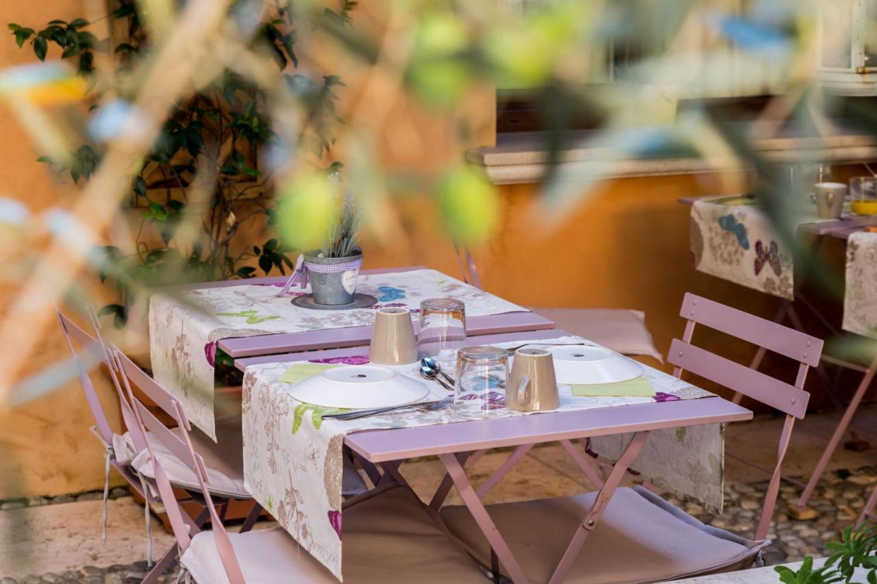Antico Borgo B&B Con Spa - Adults Only Manerba del Garda Exterior foto