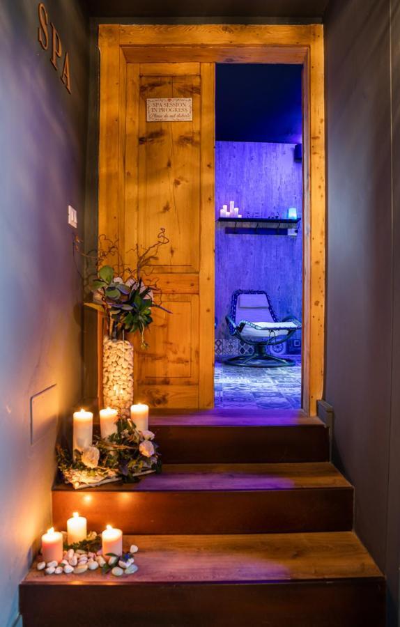 Antico Borgo B&B Con Spa - Adults Only Manerba del Garda Exterior foto